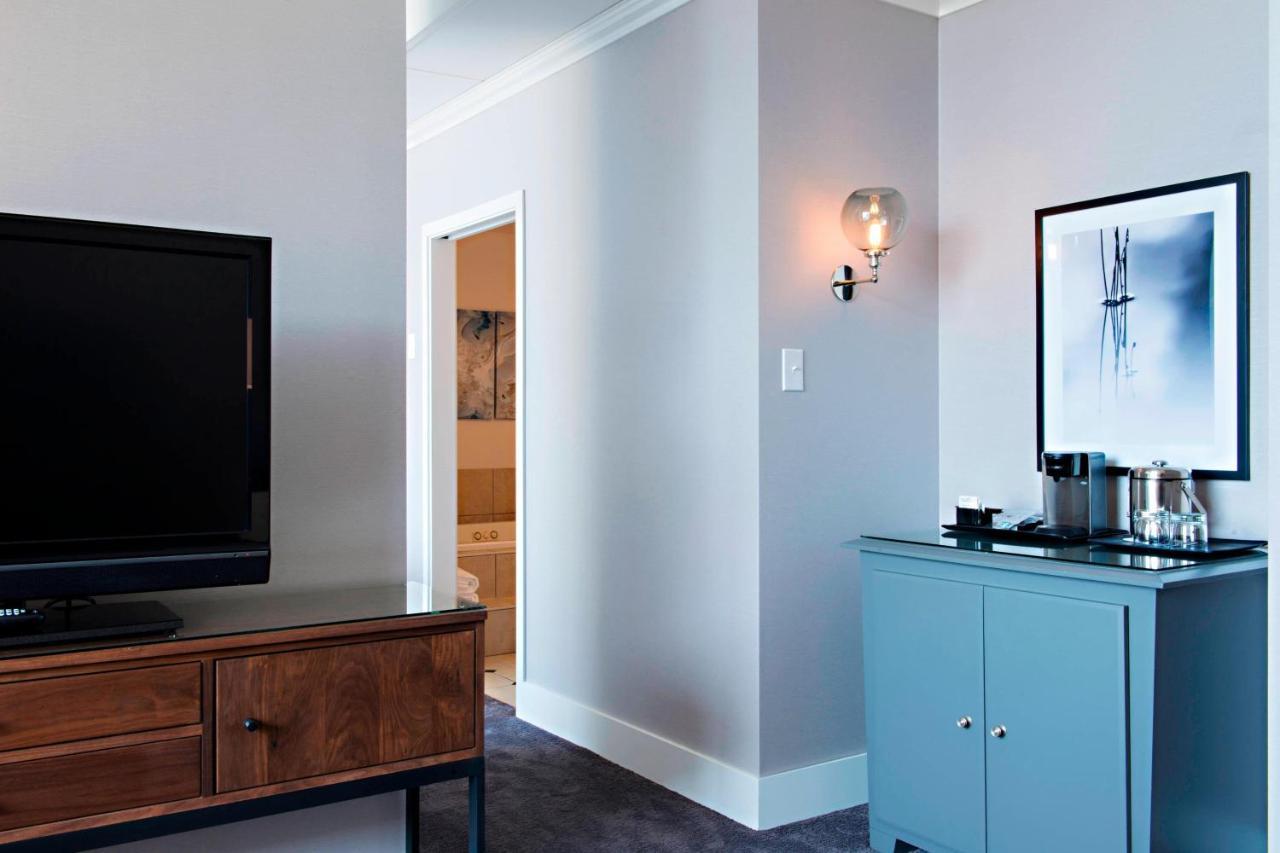 Sheraton Cavalier Saskatoon Hotel Екстериор снимка