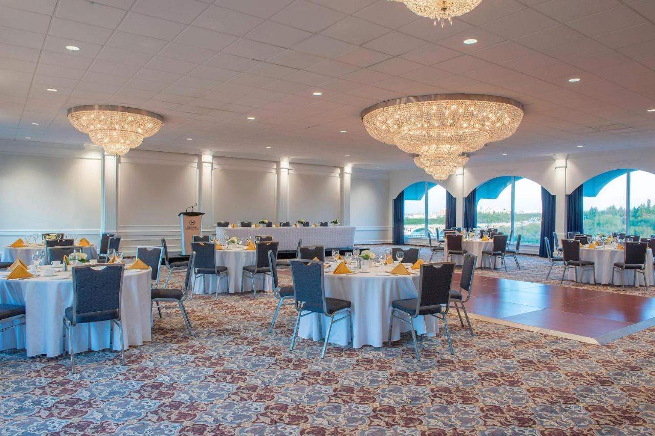 Sheraton Cavalier Saskatoon Hotel Екстериор снимка