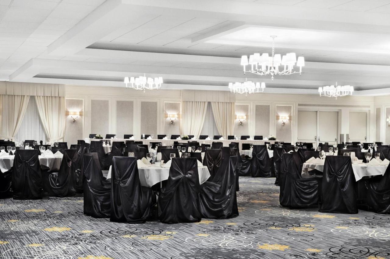 Sheraton Cavalier Saskatoon Hotel Екстериор снимка