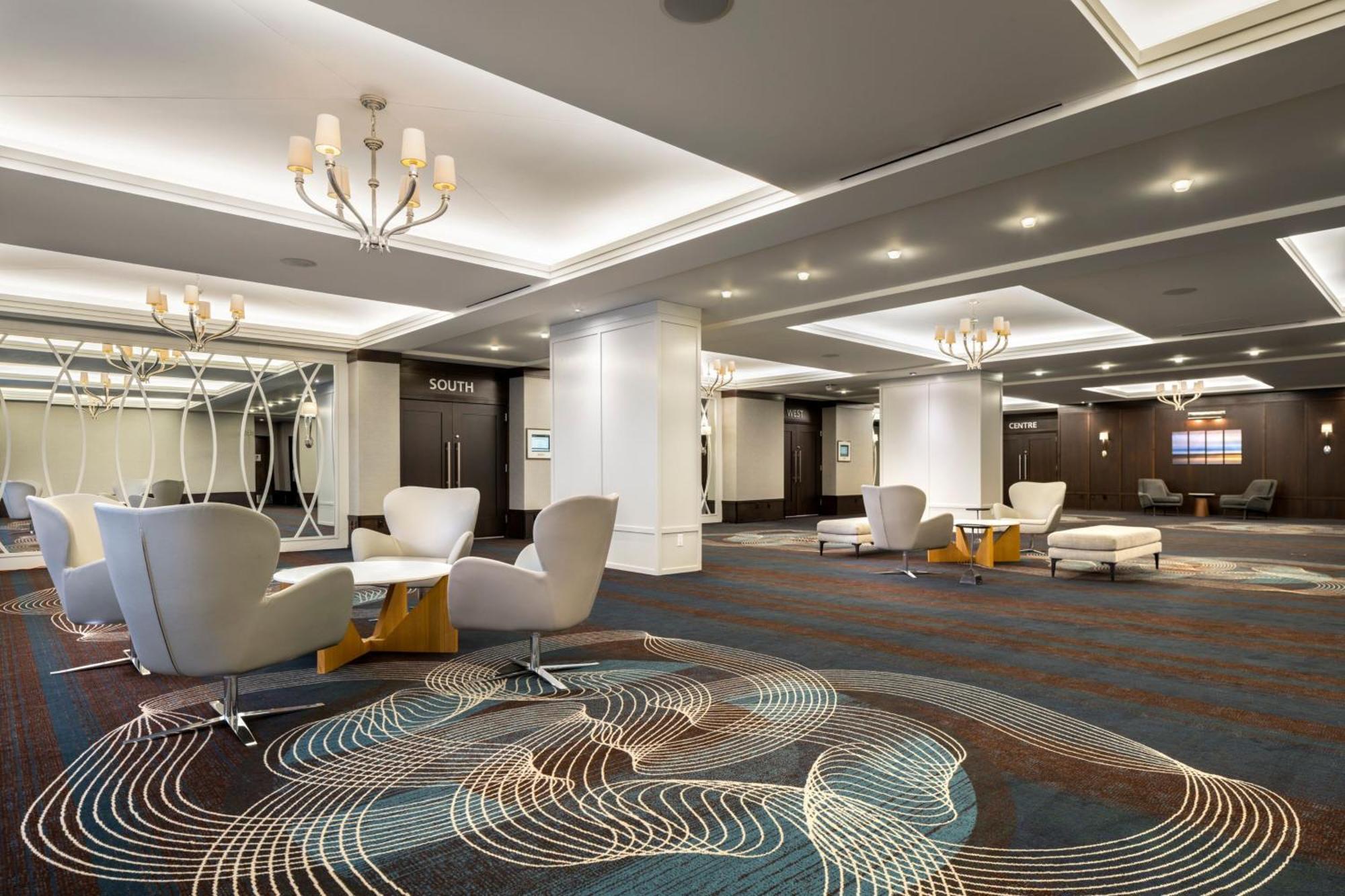 Sheraton Cavalier Saskatoon Hotel Екстериор снимка