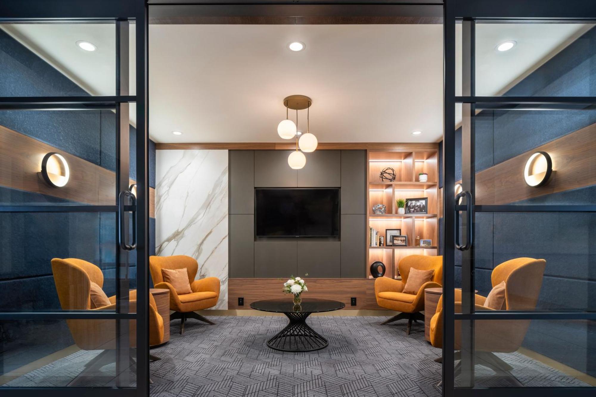 Sheraton Cavalier Saskatoon Hotel Екстериор снимка